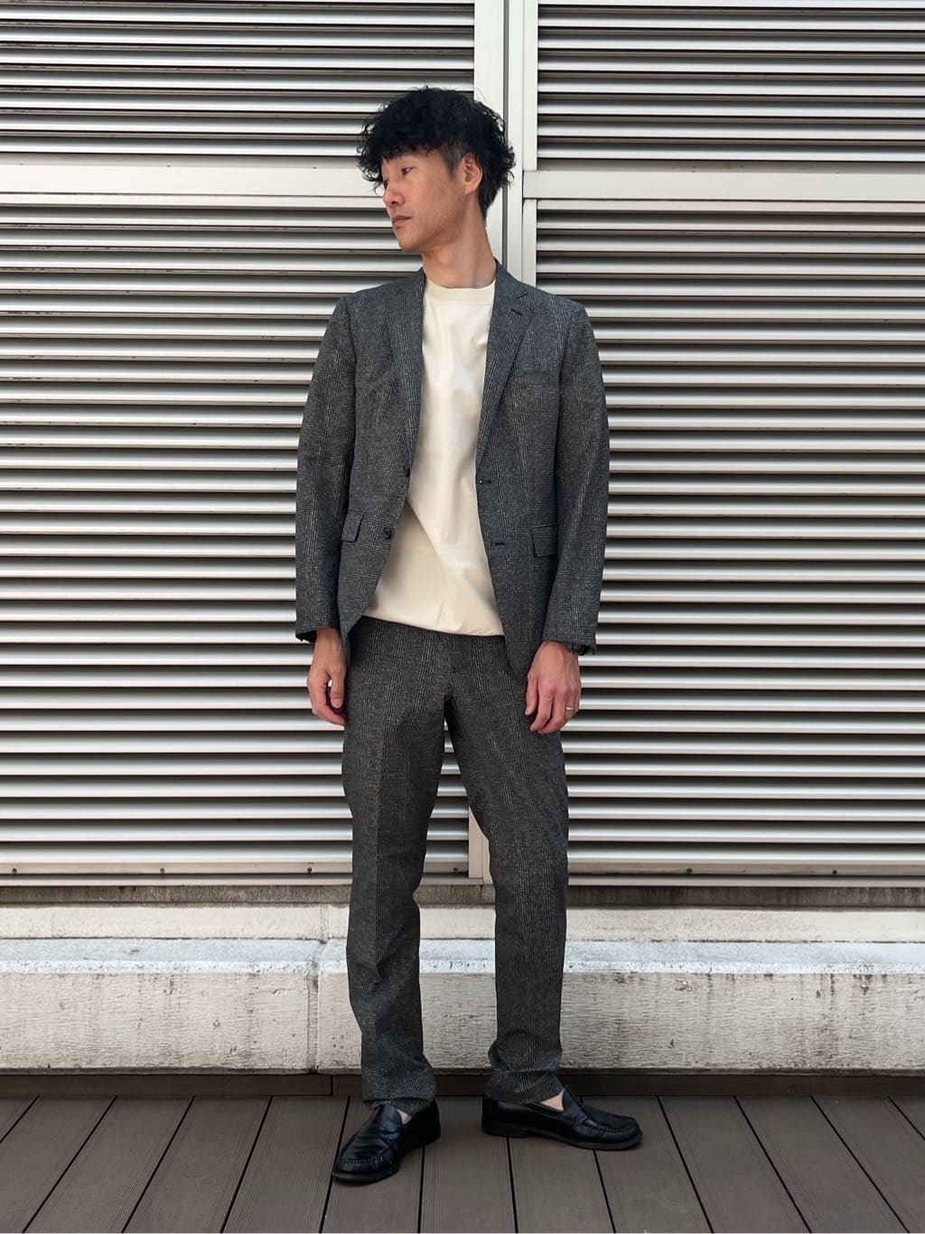mutoさんの「TAKEO KIKUCHI｜【抗菌防臭】COOL DOTS（R）ドビープリント ジャケット」を使ったコーディネート