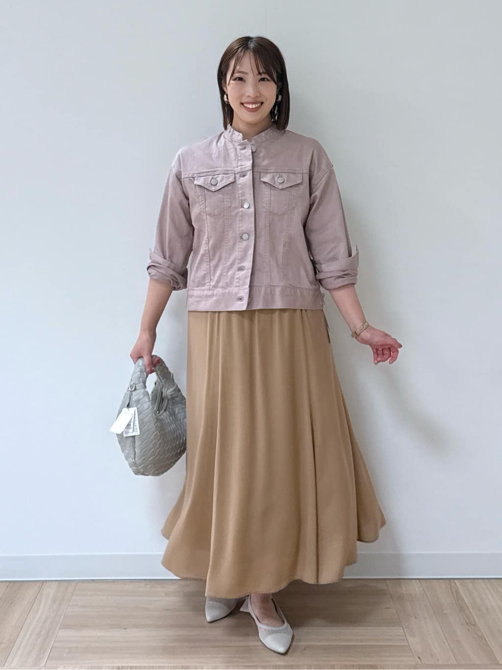 amiさんの「Reflect｜◆【手洗い可】カラーデニムジャケット」を使ったコーディネート