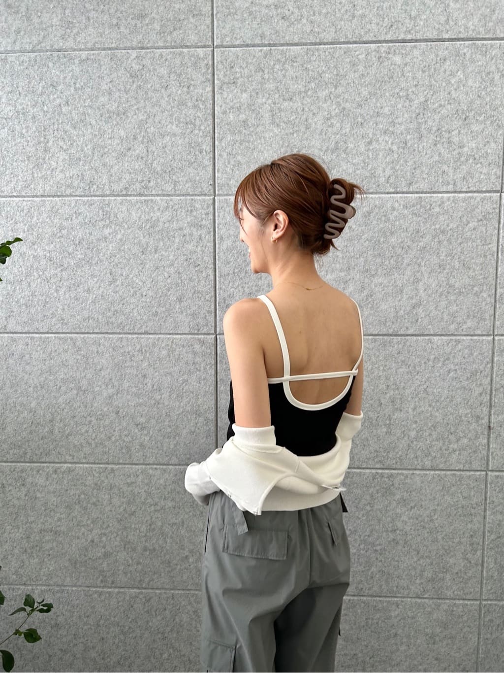 harunaさんの「CODE A｜【Cup-in】design cut camisole」を使ったコーディネート