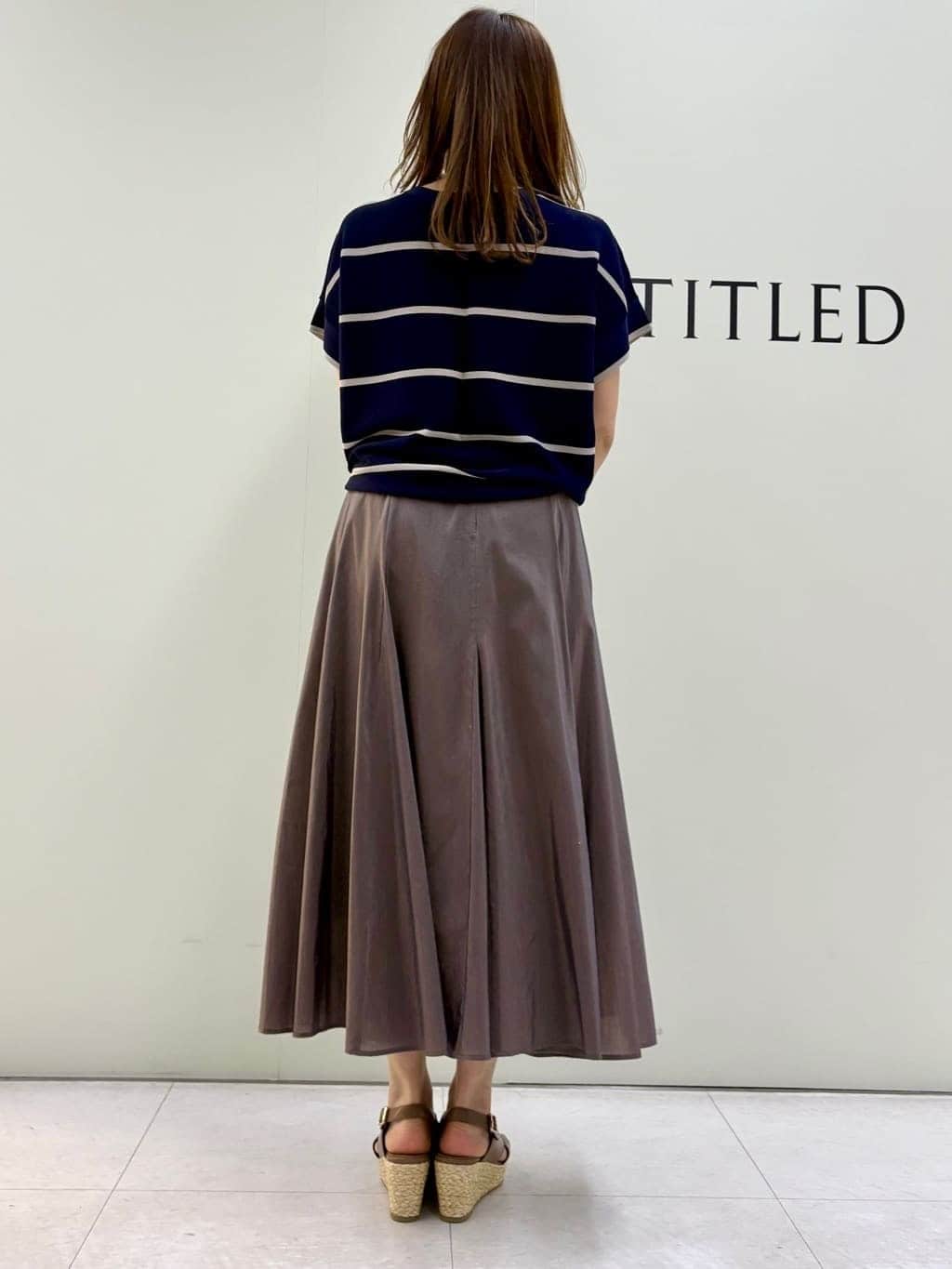 Sakaiさんの「UNTITLED｜◆【トレンド/後ろゴム】ローンフレアスカート」を使ったコーディネート