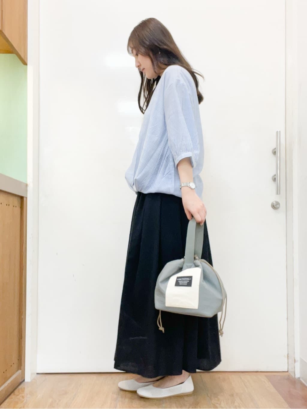 sakiさんの「SHOO･LA･RUE｜◆ワンハンドル巾着保冷バッグ」を使ったコーディネート