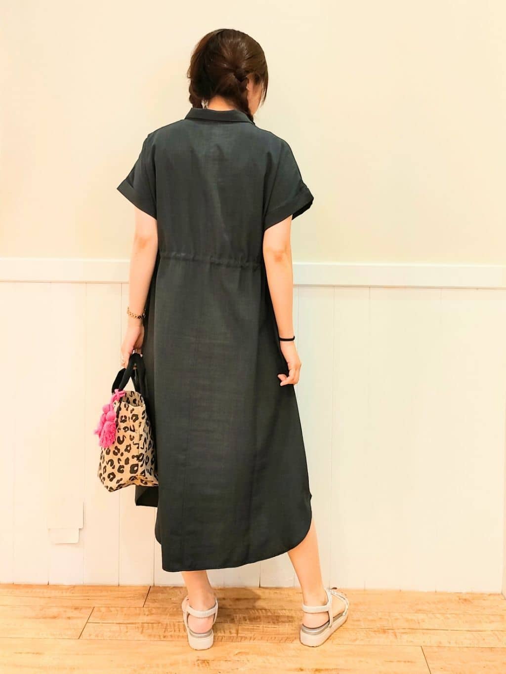 NMさんの「SHOO･LA･RUE｜◆キラキラループサンダル」を使ったコーディネート