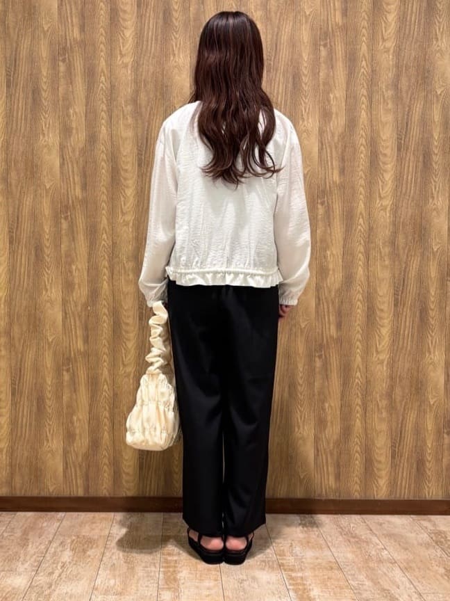 Haruさんの「SHOO･LA･RUE｜」を使ったコーディネート