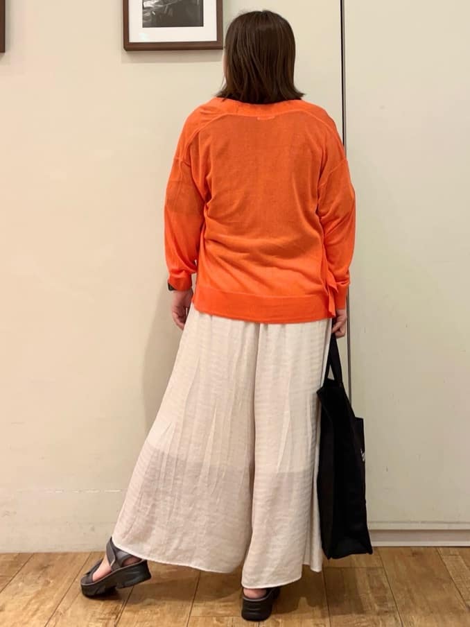 harusakuさんの「SHOO･LA･RUE｜◆【選べる4柄】コットンプリントロゴTシャツ」を使ったコーディネート