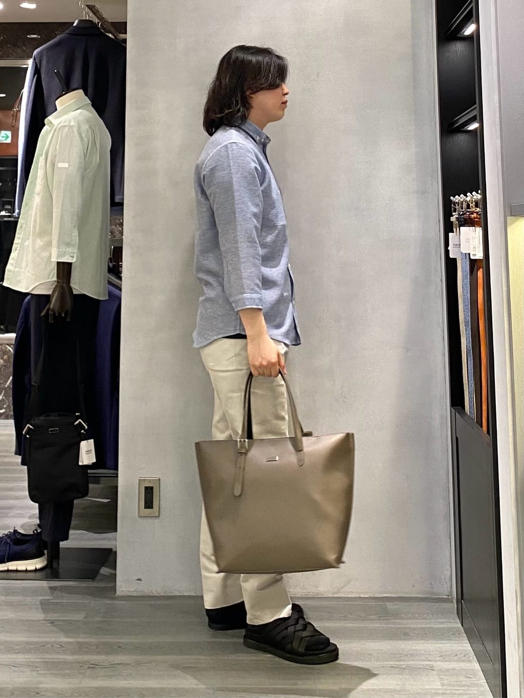 nishiさんの「TAKEO KIKUCHI｜」を使ったコーディネート