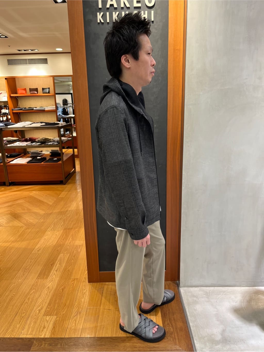 Yokochiさんの「TAKEO KIKUCHI｜」を使ったコーディネート