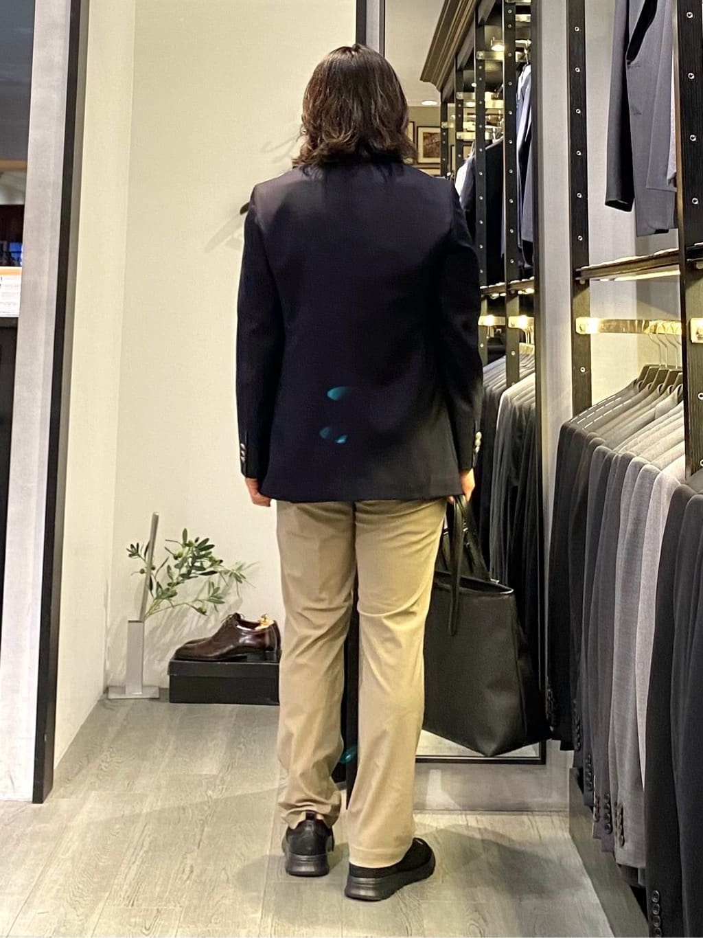 nishiさんの「TAKEO KIKUCHI｜コーデュラ（R） コーティング トートバッグ」を使ったコーディネート