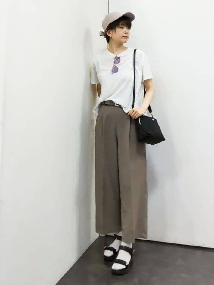 やまちゃんさんの「grove｜【Lee&times;grove別注】HALF SLEEVE FLARE T-SHIRTS」を使ったコーディネート