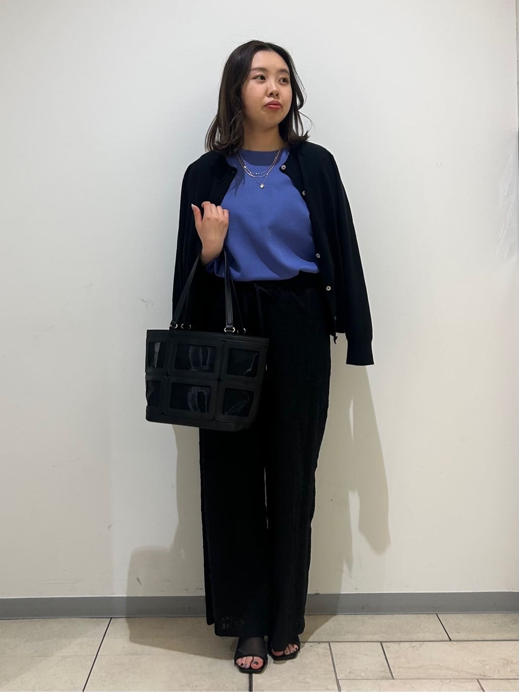 kanoさんの「UNTITLED｜◆【旬トレンド】メッシュミュール」を使ったコーディネート