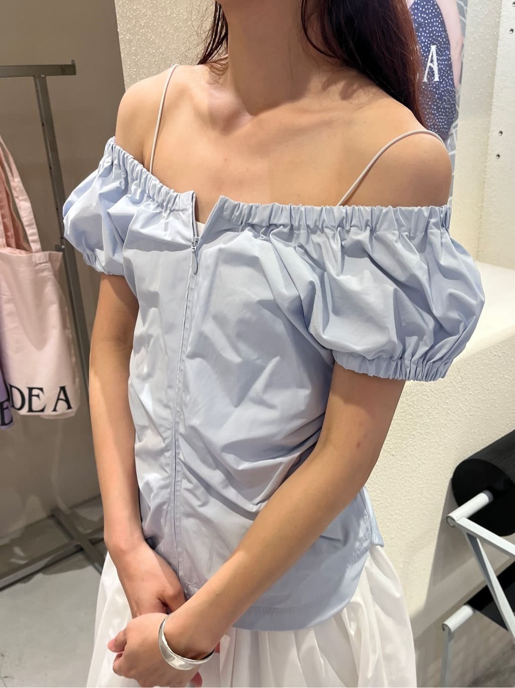 Rielさんの「CODE A｜sporty gathered blouse」を使ったコーディネート