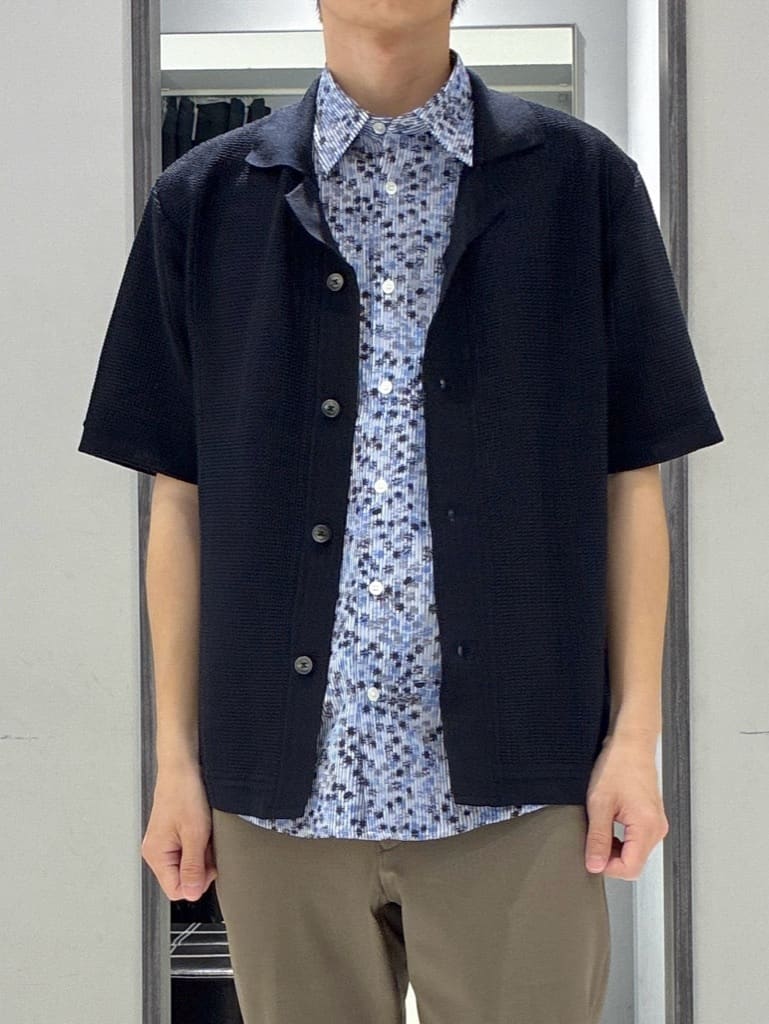 わいずみさんの「TAKEO KIKUCHI｜【360&deg;ストレッチ／セットアップ対応】None Of Stress パンツ」を使ったコーディネート