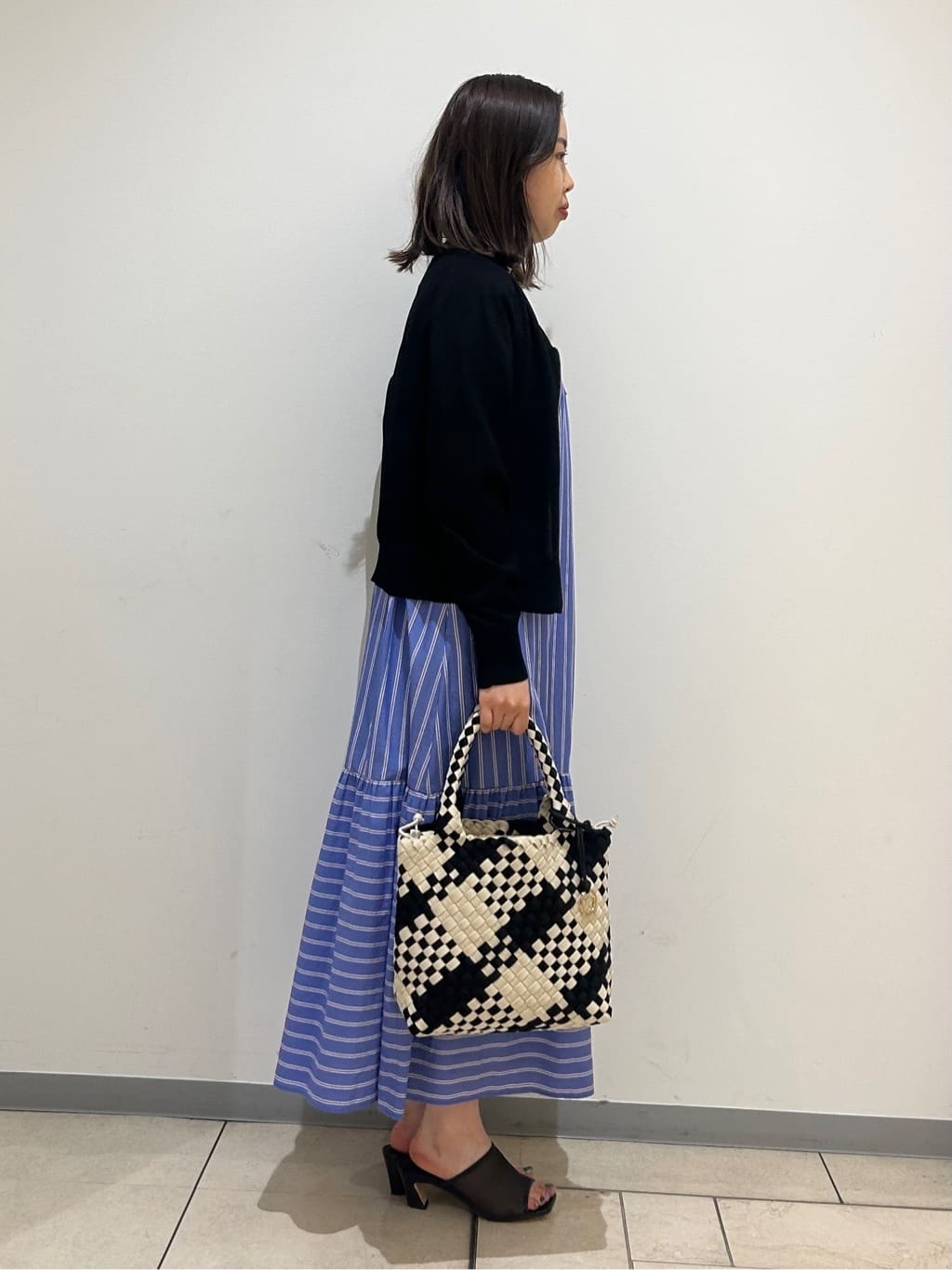 kanoさんの「UNTITLED｜◆【旬トレンド】メッシュミュール」を使ったコーディネート