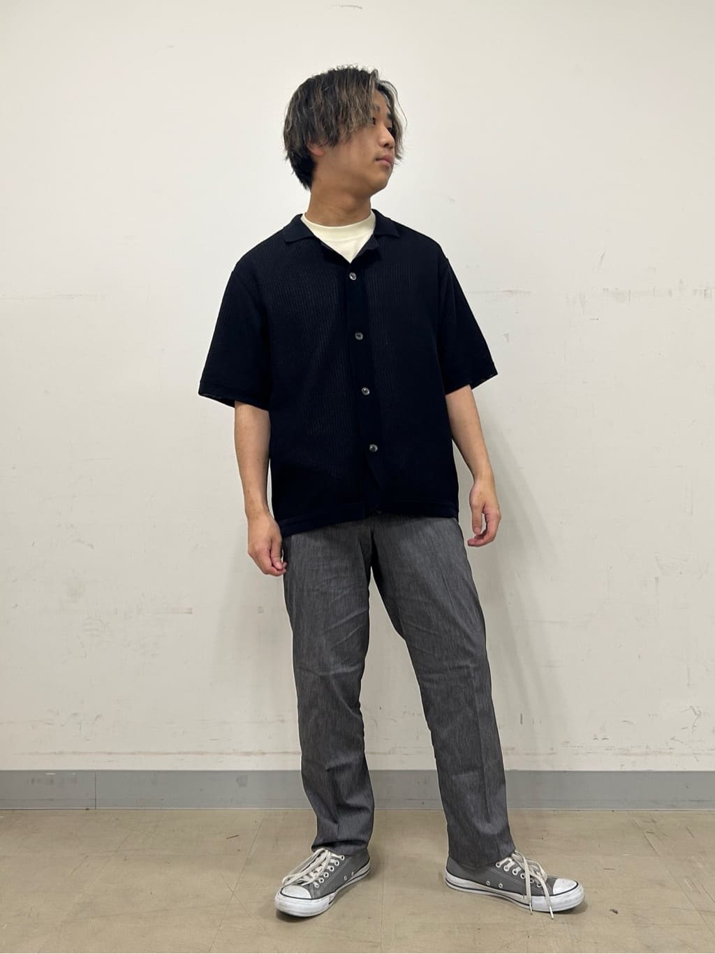 Hiroさんの「TAKEO KIKUCHI｜【抗菌防臭／5サイズ展開】ハイゲージポンチ Tシャツ」を使ったコーディネート