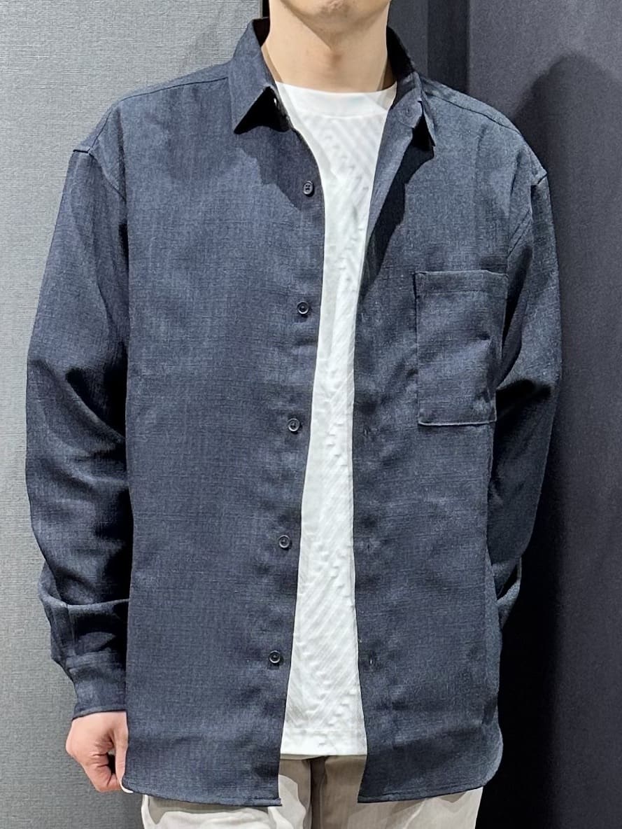 tomoyaさんの「THE SHOP TK｜【オールシーズン穿ける！】7DAYSストレッチへリンボンパンツ　ON&hArr;OFF兼用」を使ったコーディネート