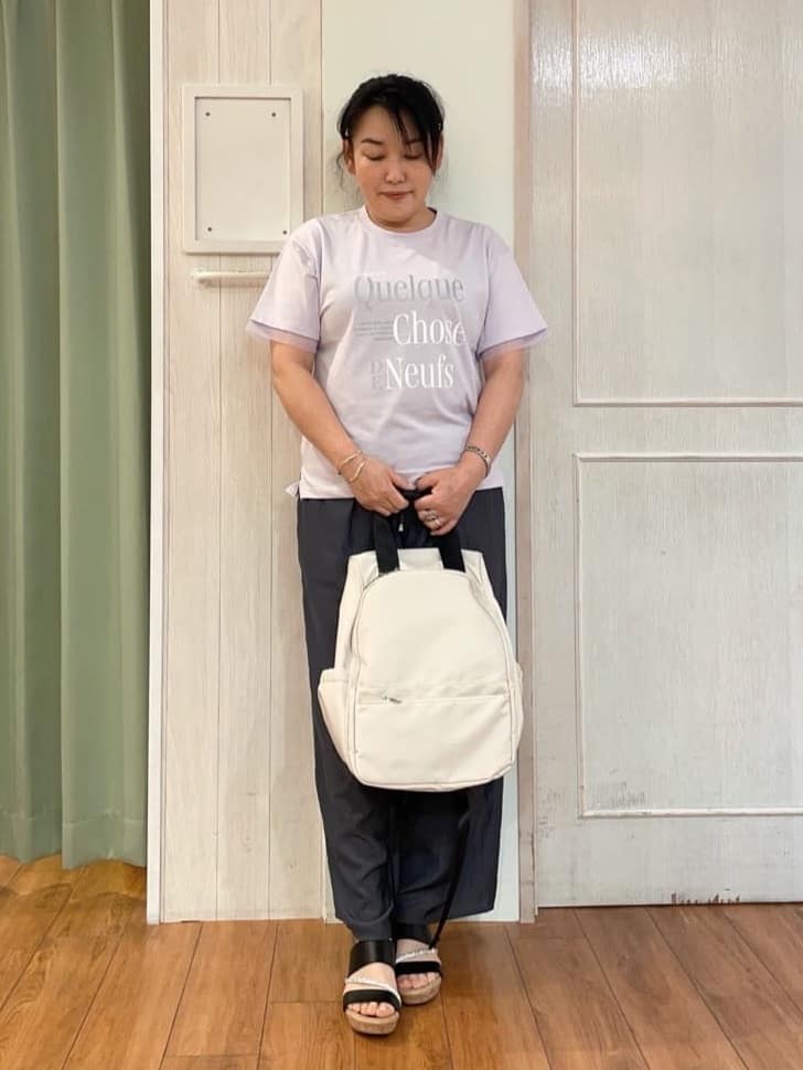 ke-yさんの「SHOO･LA･RUE｜◆キラキラループマガールサンダル」を使ったコーディネート