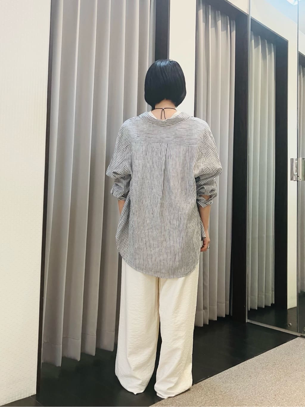 AYAさんの「INDIVI｜【洗える／UVケア／SETUP可能】ドロストワイドパンツ」を使ったコーディネート