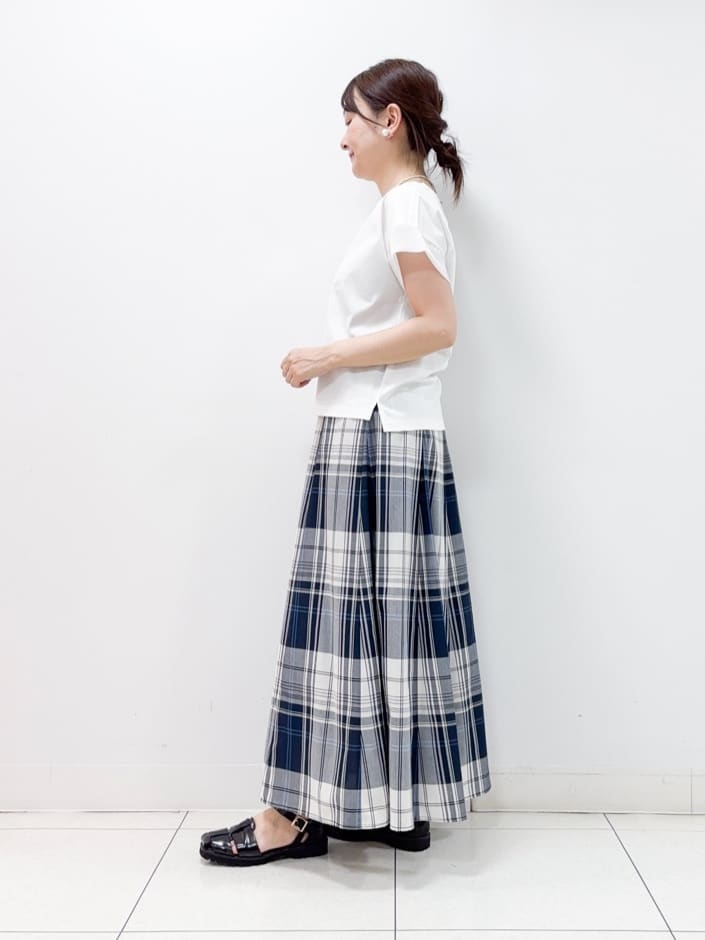 nakajoさんの「Dessin｜」を使ったコーディネート