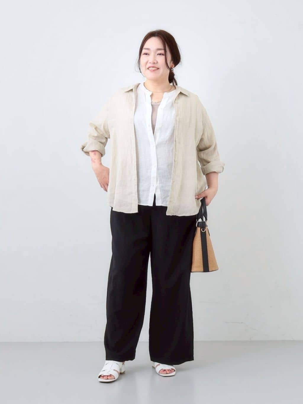 kaoさんの「INDIVI｜◆【毎年人気！／フレンチリネン】ベーシックシャツ」を使ったコーディネート