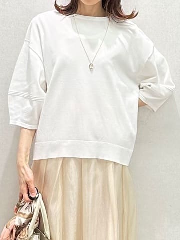 Miwaさんの「UNTITLED｜【手洗い／88cm正方形】バイカラーハーネススカーフ」を使ったコーディネート