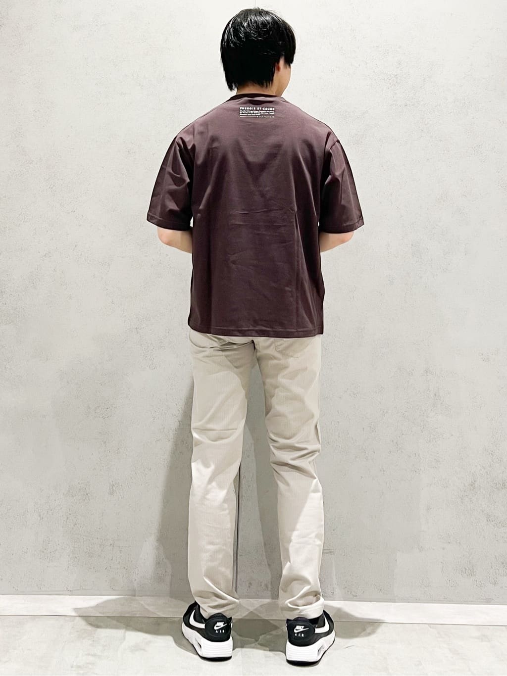 SHI-MAさんの「THE SHOP TK｜【オールシーズン穿ける！】7DAYSストレッチへリンボンパンツ　ON&hArr;OFF兼用」を使ったコーディネート