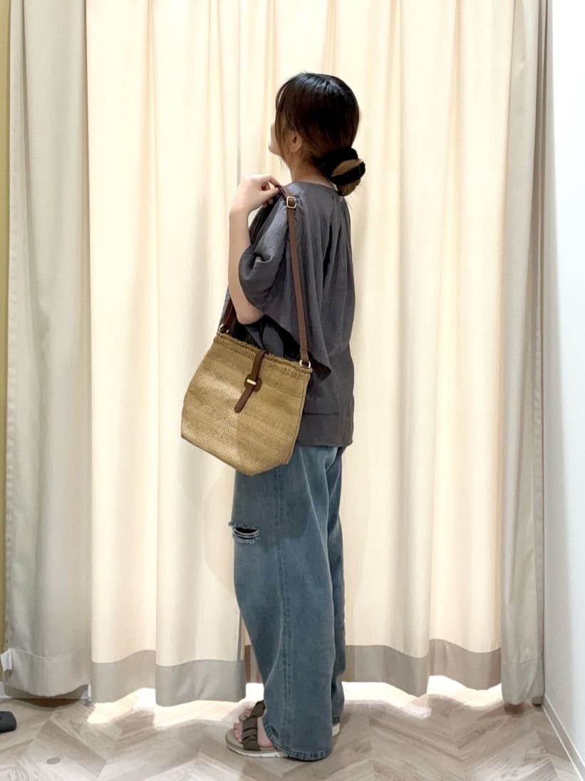 ゆりりんさんの「SHOO･LA･RUE｜」を使ったコーディネート