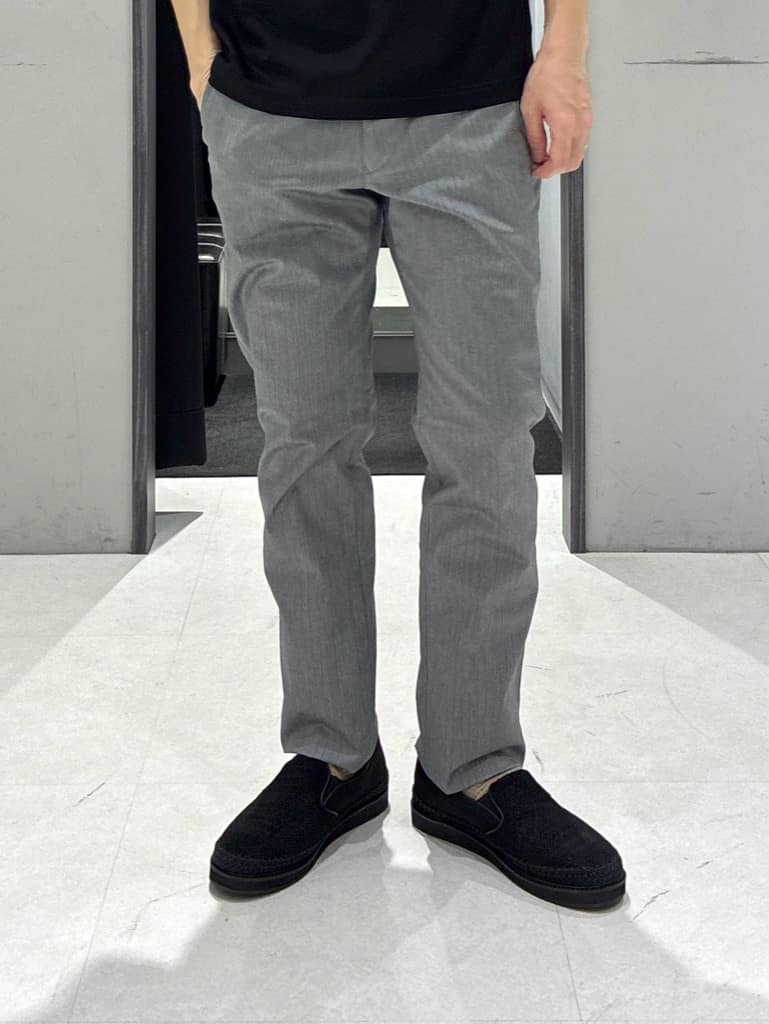 わいずみさんの「TAKEO KIKUCHI｜【全7サイズ&times;8色展開！】トップマルチヘリンボン パンツ」を使ったコーディネート
