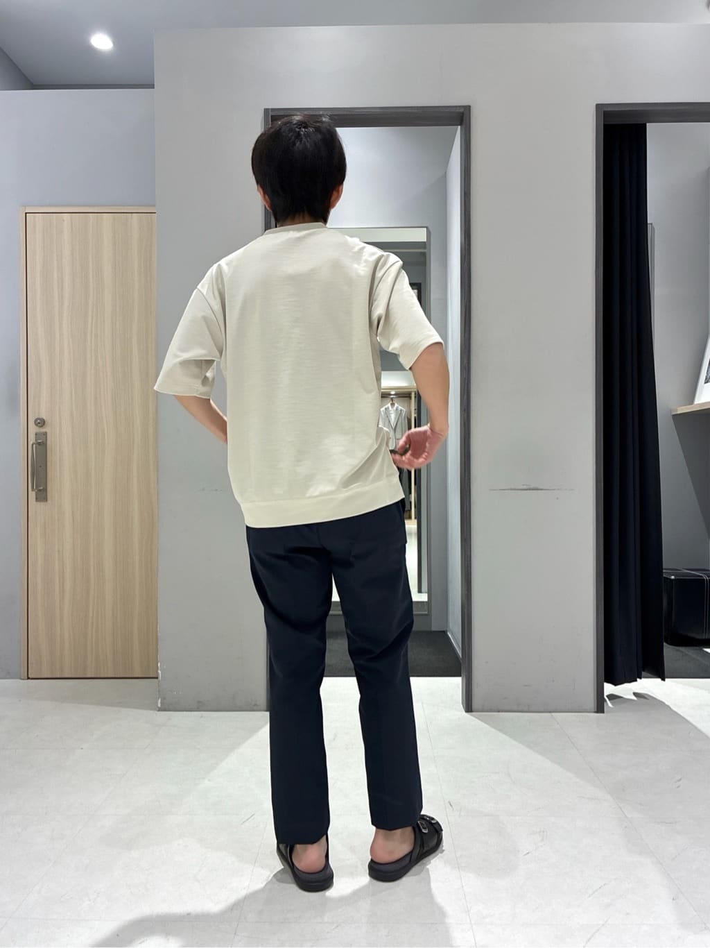 わいずみさんの「TAKEO KIKUCHI｜【抗菌防臭】COOL DOTS（R）ドビープリント パンツ」を使ったコーディネート