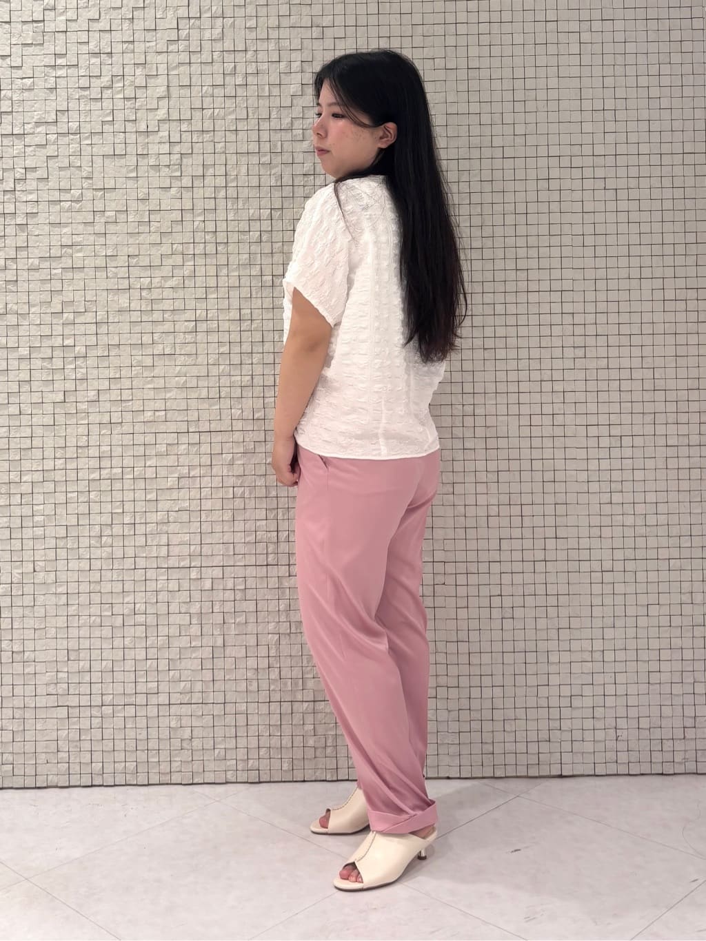 MEGUMIさんの「INDIVI｜」を使ったコーディネート