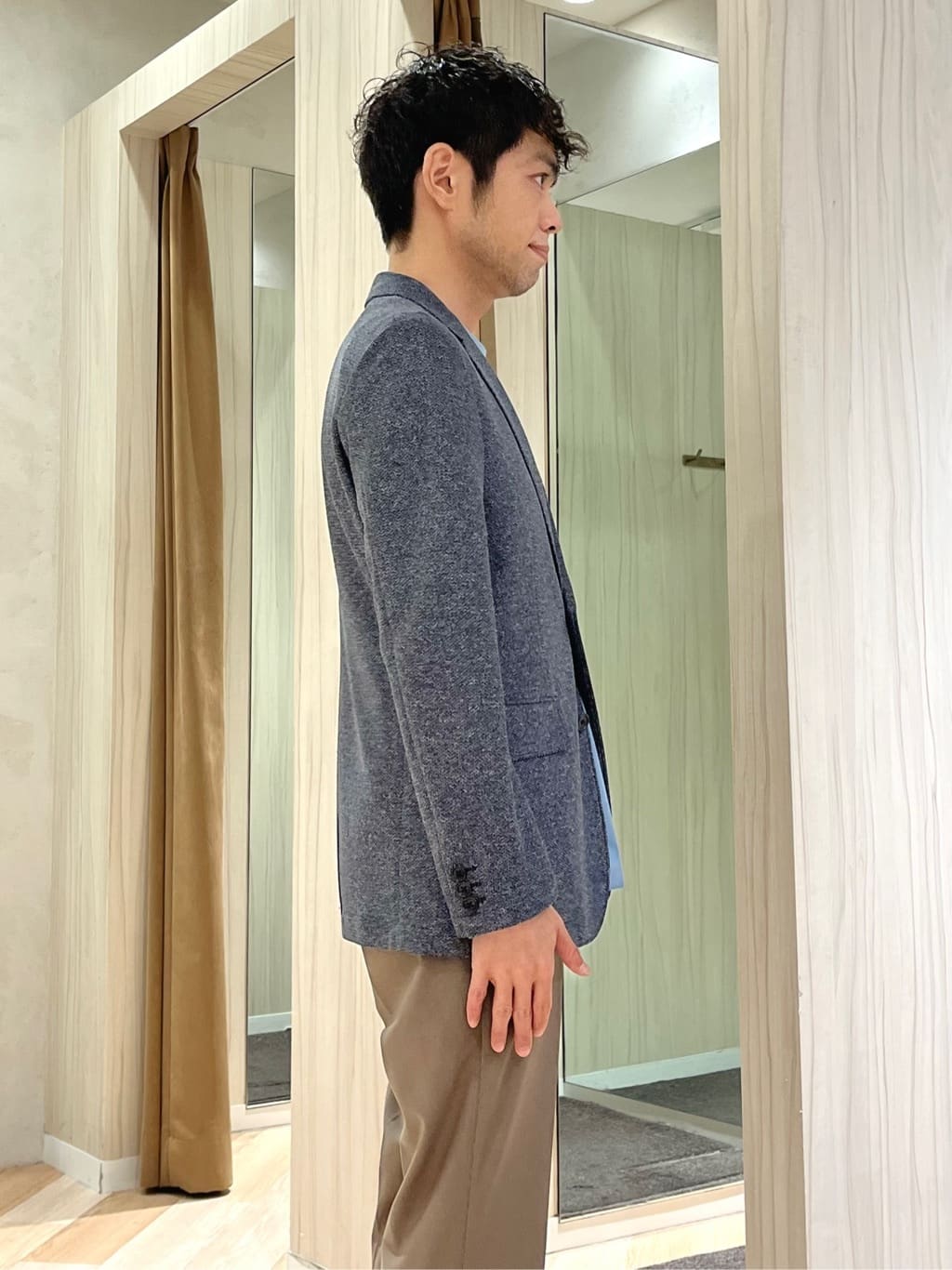 URAさんの「TAKEO KIKUCHI｜【360&deg;ストレッチ／セットアップ対応】None Of Stress パンツ」を使ったコーディネート