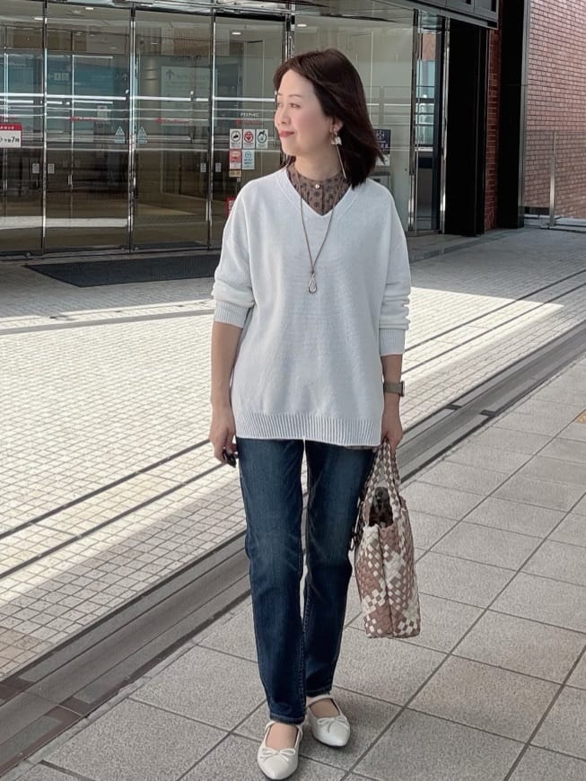 makiさんの「UNTITLED｜◆【セットアップ可能/オンオフ】小紋柄ブラウス」を使ったコーディネート