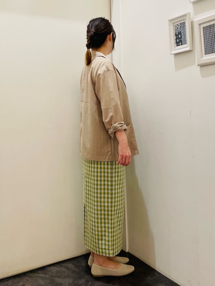 c_h_i_k_aさんの「grove｜◆楽ちんときれいを両立 ハイパーナロースカート」を使ったコーディネート