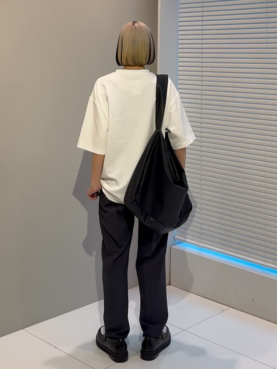 川本葵さんの「tk.TAKEO KIKUCHI｜」を使ったコーディネート