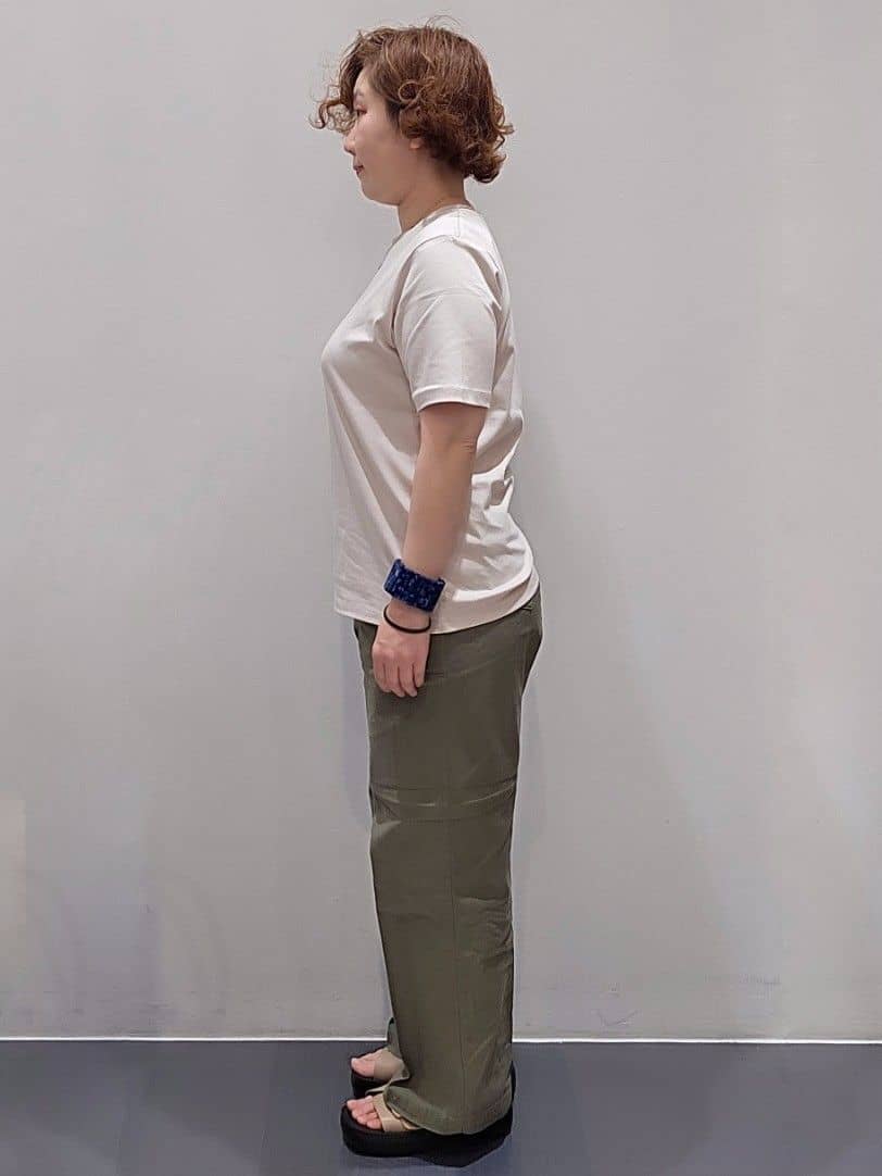 ゆきをさんの「OPAQUE.CLIP｜◆《5色展開／SS-LLサイズ》ベーシックTシャツ【UV／接触冷感／洗濯機洗い可】」を使ったコーディネート