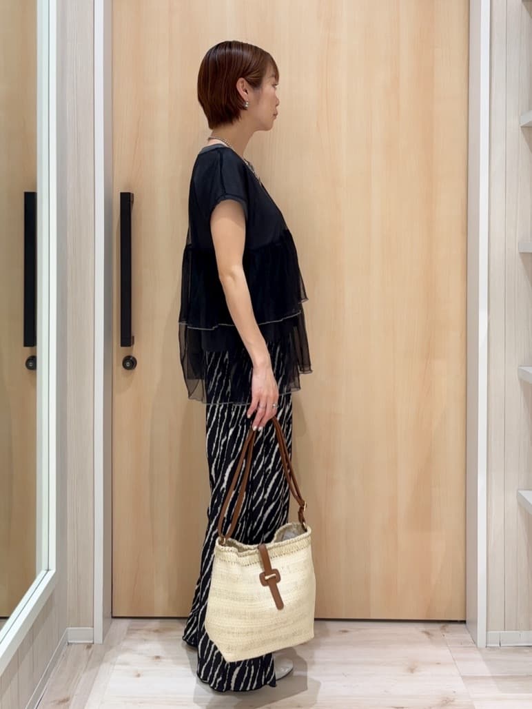 ｓａｔｏｍｉさんの「SHOO･LA･RUE｜」を使ったコーディネート