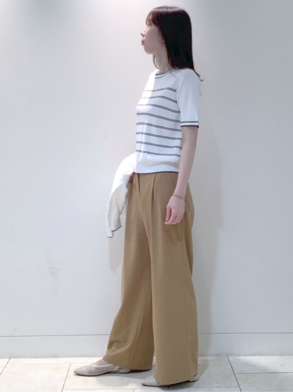 ヤマグチさんの「Reflect｜◆【手洗い可／アンサンブル可】五分袖ニット」を使ったコーディネート