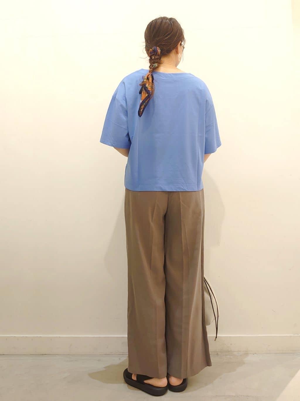 minamiさんの「OPAQUE.CLIP｜」を使ったコーディネート