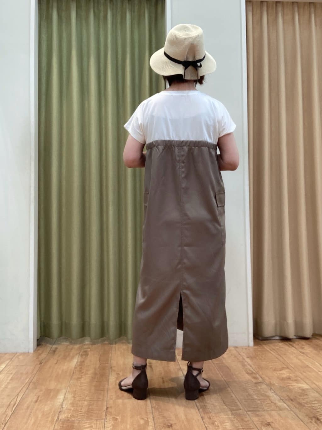 えみりんさんの「SHOO･LA･RUE｜」を使ったコーディネート