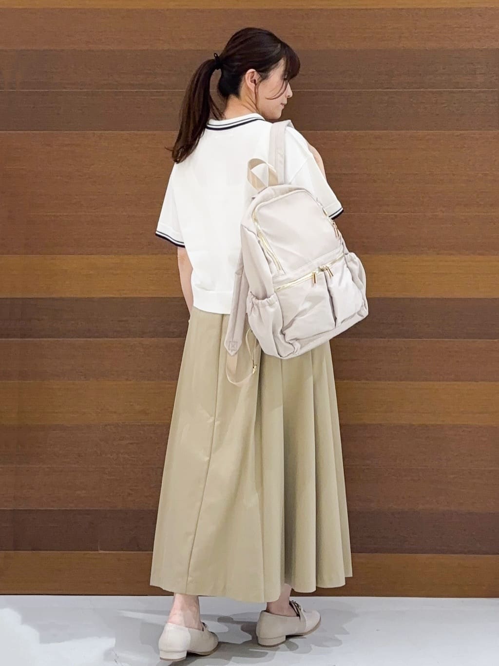 まみさんの「OPAQUE.CLIP｜◆ロゴ刺繍ポロニット【洗濯機洗い可／抗ピル】」を使ったコーディネート