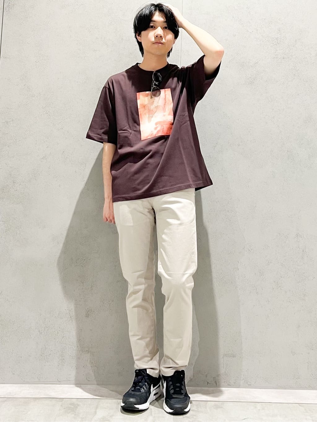 SHI-MAさんの「THE SHOP TK｜【オールシーズン穿ける！】7DAYSストレッチへリンボンパンツ　ON&hArr;OFF兼用」を使ったコーディネート