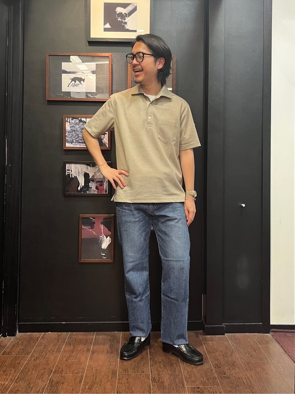 KUROさんの「TAKEO KIKUCHI｜【モンスターストレッチ】日本製 ウォッシュド デニムパンツ」を使ったコーディネート