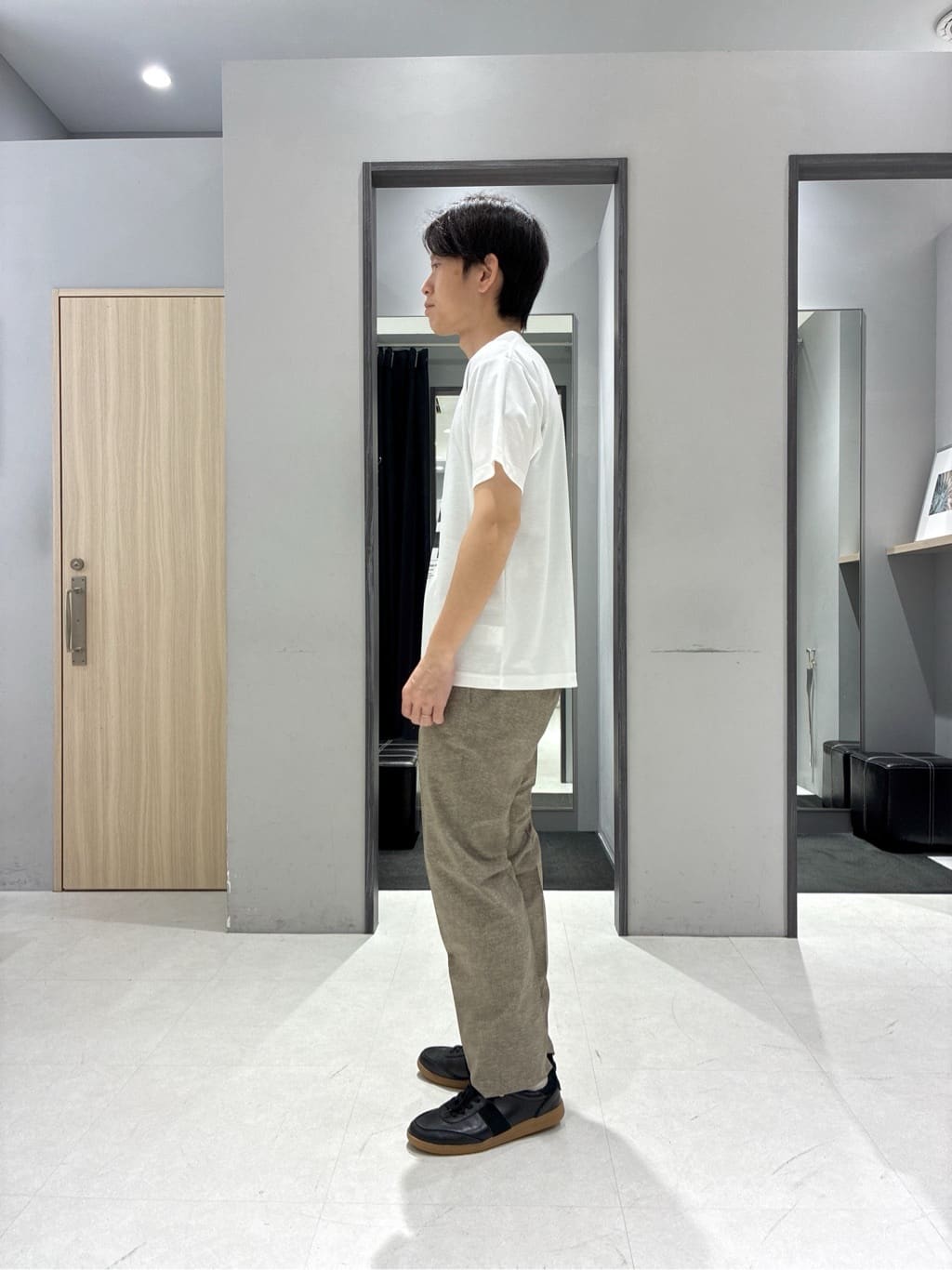 わいずみさんの「TAKEO KIKUCHI｜【抗菌防臭】COOL DOTS（R）ドビープリント パンツ」を使ったコーディネート