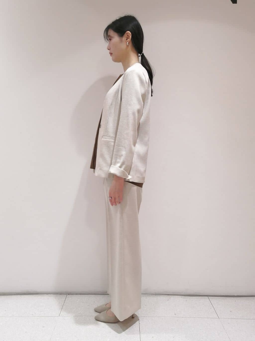 ayanoさんの「INDIVI｜◆【通気性◎撥水／接触冷感／UVケア】ドルマンスリーブブラウス」を使ったコーディネート