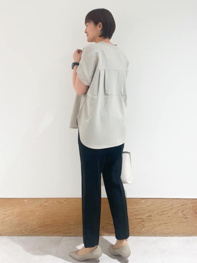 Yukinkoさんの「OPAQUE.CLIP｜《7色展開／SS-LLサイズ》ストレッチスキッパーブラウス／セットアップ対応【洗濯機洗い可／防シワ】」を使ったコーディネート