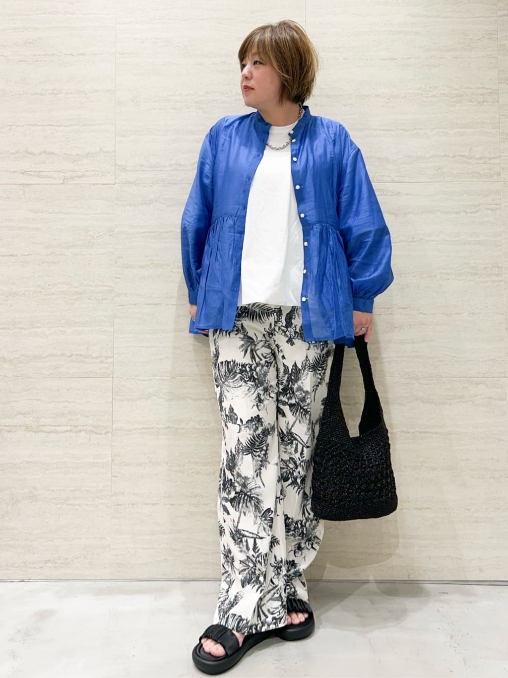 emiさんの「OPAQUE.CLIP｜」を使ったコーディネート