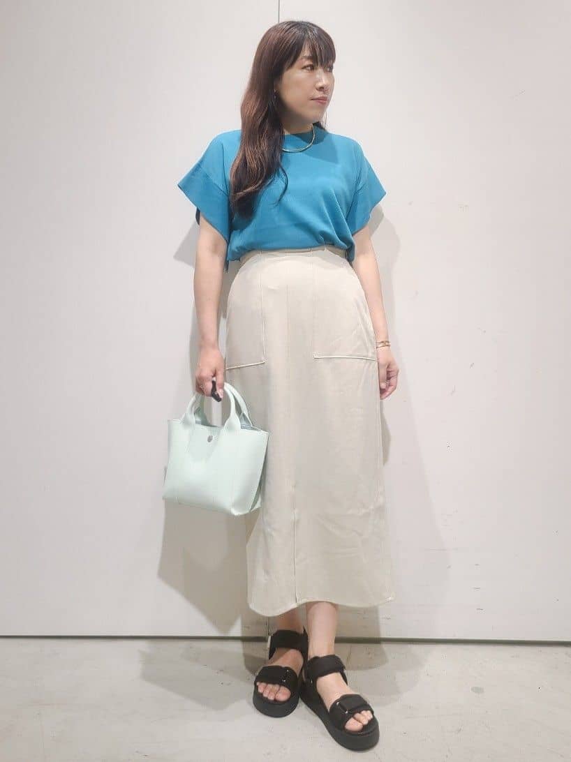 hmさんの「OPAQUE.CLIP｜◆フリルスリーブニット【UVケア／接触冷感／洗濯機洗い可／抗ピル】」を使ったコーディネート