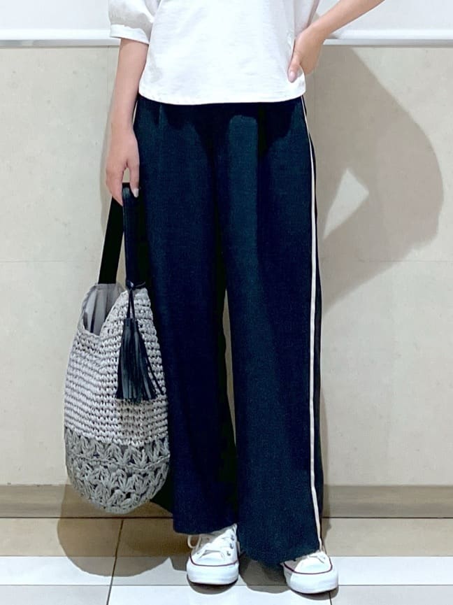 eriko さんの「Dessin｜【CONVERSE/コンバース】ハイカット」を使ったコーディネート