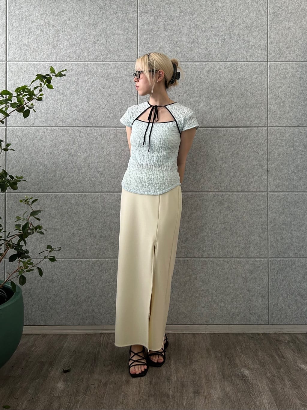 honoka Aさんの「CODE A｜femi cut pullover」を使ったコーディネート
