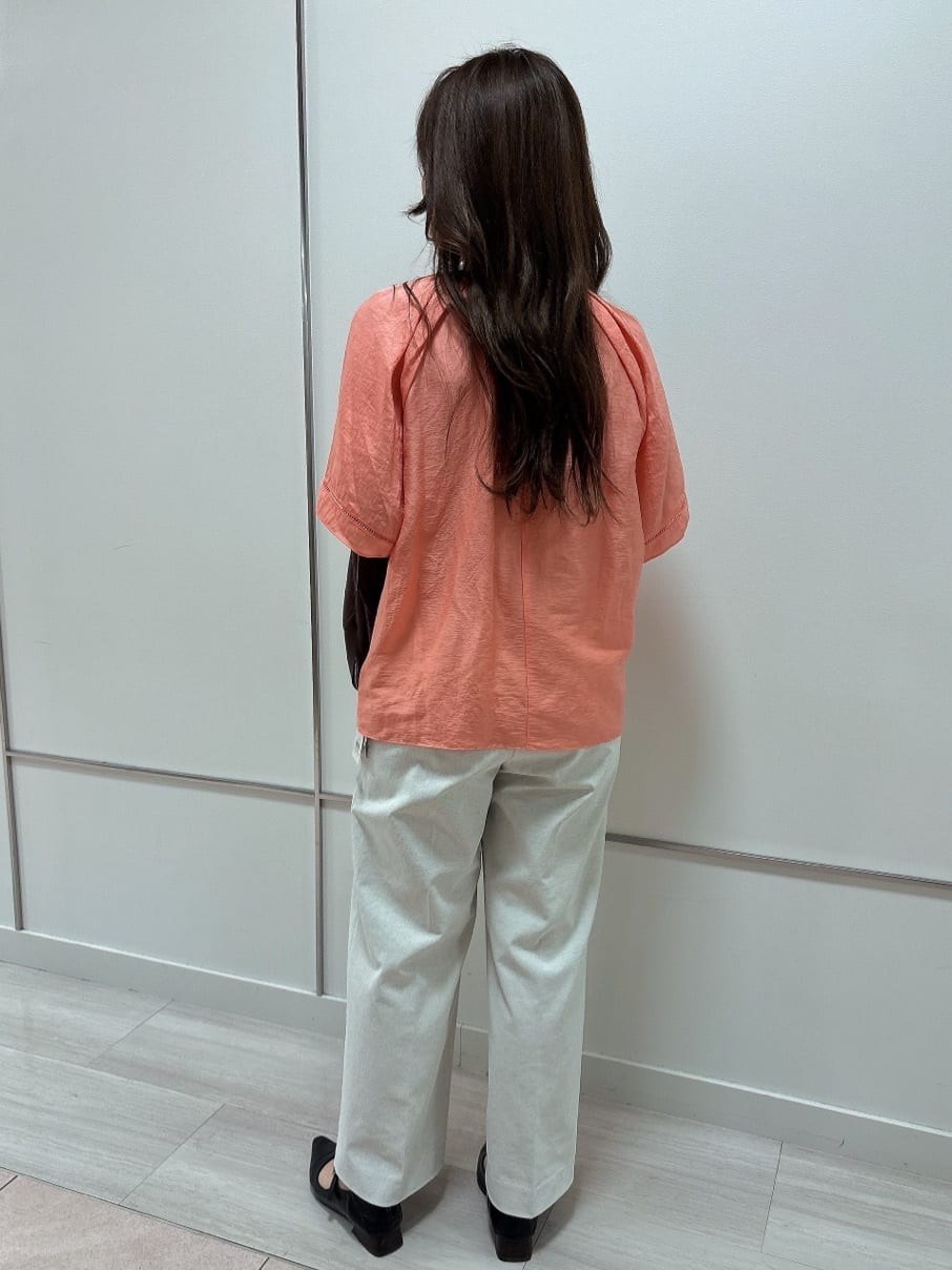 R.Kさんの「UNTITLED｜◆【セットアップ可能】リネン混 タックブラウス」を使ったコーディネート