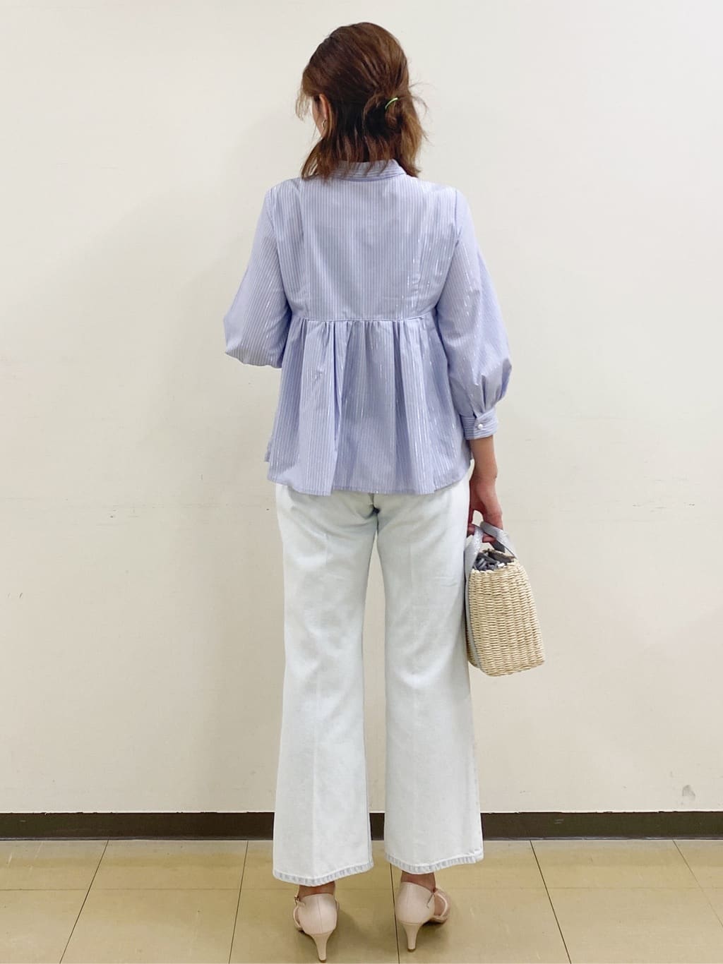 miさんの「index｜《丈が選べる》ストレートデニムパンツ【洗濯機洗い可】」を使ったコーディネート