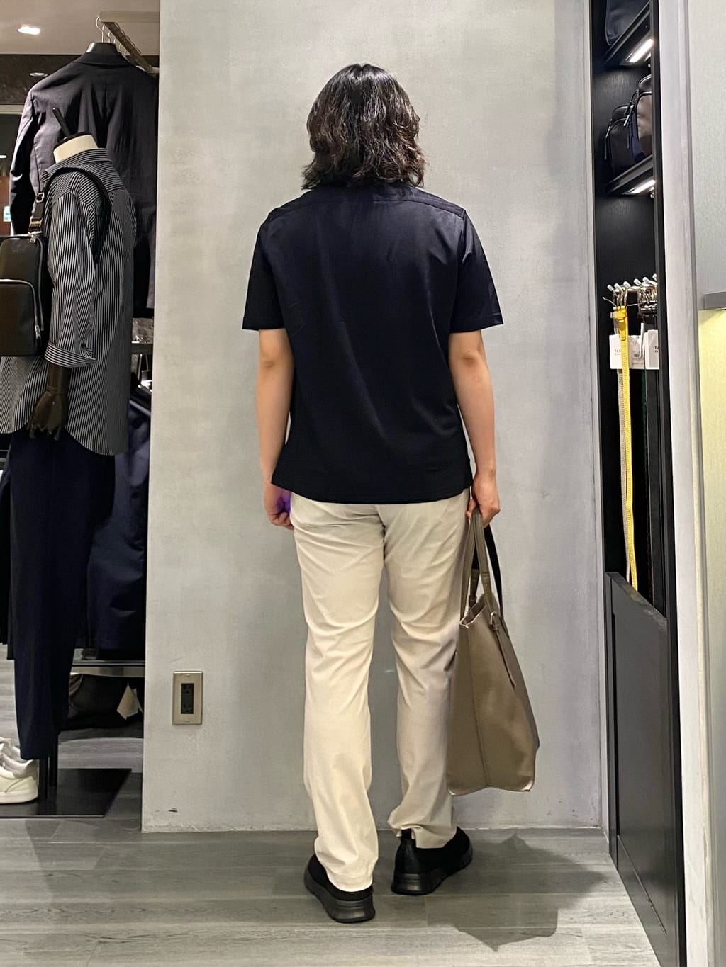 nishiさんの「TAKEO KIKUCHI｜」を使ったコーディネート